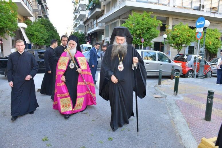 Χιλιάδες πιστών στον Άγιο Κωνσταντίνο Πειραιώς για την Παναγία Σουμελά